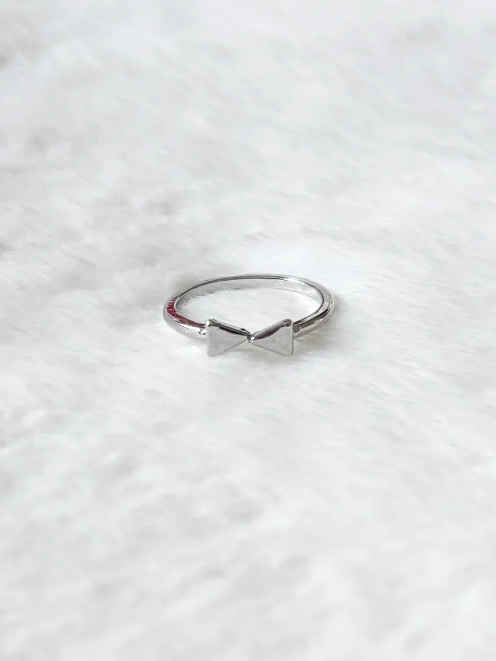 5/$15 🩷 MUST BUNDLE Silver Bow Accent Ring - Silver